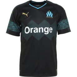 Puma OLYMPIQUE DE MARSEILLE AWAY REPLICA Artykuły klubowe black/azur blue. T-shirty sportowe męskie Puma. Za 379.00 zł.