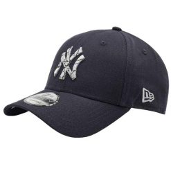 Męska Czapka Z Daszkiem 9Forty New York Yankees. Czarne czapki męskie New Era, bez wzorów, sportowe. Za 171.99 zł.