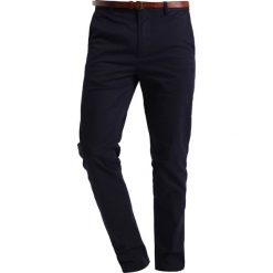 Scotch & Soda MOTT Chinosy night. Eleganckie spodnie męskie marki Scotch & Soda. W wyprzedaży za 351.20 zł.