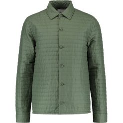 Samsøe & Samsøe MALKOVITCH OVERSHIRT Kurtka wiosenna thyme. Kurtki męskie marki Samsøe & Samsøe. W wyprzedaży za 394.50 zł.