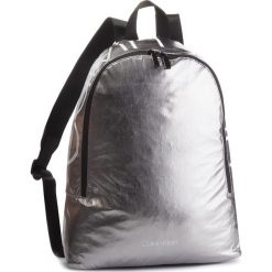 Plecak CALVIN KLEIN - Item Story Round Bac K50K503873 910. Plecaki męskie marki Calvin Klein. W wyprzedaży za 299.00 zł.