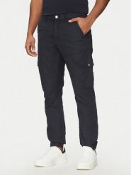 Guess Spodnie materiałowe M5RB54 WGXY1 Granatowy Slim Fit. Niebieskie spodnie na co dzień męskie Guess, z aplikacjami, z bawełny. Za 319.99 zł.