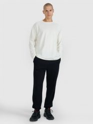 4F Spodnie dresowe joggery męskie - czarne XL. Czarne długie spodnie sportowe męskie 4f, bez wzorów, z bawełny. Za 169.99 zł.