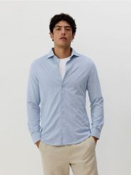 Koszula slim fit w paski - jasnoniebieski. Niebieskie koszule męskie Reserved, l, bez wzorów, z bawełny, bez kołnierzyka, bez ramiączek. W wyprzedaży za 79.99 zł.