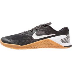 Nike Performance METCON 4 Obuwie treningowe black/white/medium brown. Buty treningowe męskie Nike Performance. Za 549.00 zł.