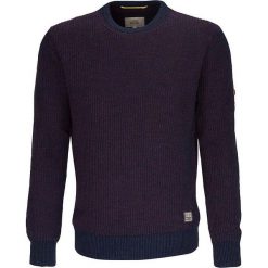 Sweter w kolorze granatowo-czerwonym. Czerwone swetry męskie Camel Active, bez wzorów, z bawełny, bez kołnierzyka, bez ramiączek. W wyprzedaży za 197.95 zł.