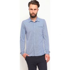 KOSZULA DŁUGI RĘKAW MĘSKA. Koszule męskie marki TOP SECRET. W wyprzedaży za 39.99 zł.