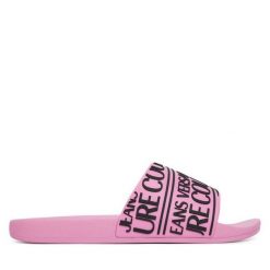 Klapki Versace Jeans Couture. Czerwone klapki i japonki męskie Versace Jeans Couture, bez wzorów, z jeansu. Za 329.99 zł.