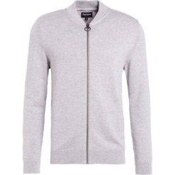 Barbour BLAIR ZIP Kardigan grau. Kardigany męskie marki Barbour. W wyprzedaży za 408.85 zł.