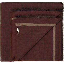 Szal męski. Czerwone szaliki męskie Wittchen, bez wzorów, z materiału, eleganckie. W wyprzedaży za 189.90 zł.