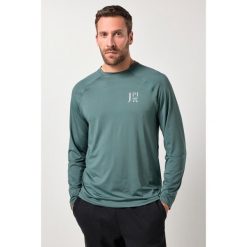 Męska koszulka funkcyjna FLEXNAMIC® do fitness długi rękaw szybkoschnąca. Zielone koszulki męskie z długim rękawem JAY-PI, m, bez wzorów, z elastanu, sportowe, bez kołnierzyka, bez ramiączek. Za 199.99 zł.