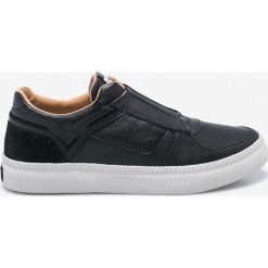 Diesel - Buty. Szare buty sportowe na co dzień męskie Diesel, z gumy, sportowe. W wyprzedaży za 449.90 zł.