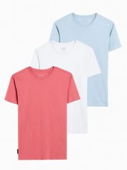 Zestaw koszulek bawełnianych BASIC 3-pak - mix V19 - Rozmiar: XXL. Niebieskie t-shirty męskie Ombre Clothing, m, bez wzorów, z bawełny, bez kołnierzyka, bez ramiączek. W wyprzedaży za 82.49 zł.