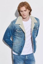 WRANGLER 124MJ SHERPA MĘSKA KURTKA JEANSOWA GREEN GRASS W4MS1027I 112320794, M. Zielone kurtki męskie Wrangler, m, bez wzorów, z bawełny, klasyczne, bez ramiączek, bez kaptura. Za 399.99 zł.