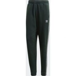 Adidas Spodnie dresowe męskie 3-Stripes zielone r. M (CX1898). Długie spodnie sportowe męskie marki ADIDAS. Za 230.68 zł.