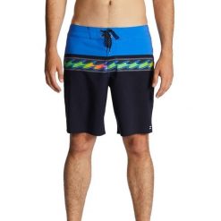 Szorty kąpielowe męskie Billabong Momentum Pro. Czarne kąpielówki męskie Billabong, m, bez wzorów. Za 159.99 zł.