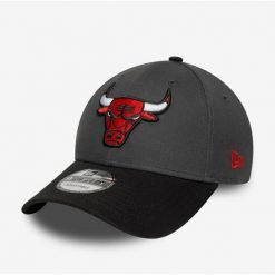 Czapka z daszkiem New Era 9FORTY Sidepatch Chicago Bulls - 60758984. Szare czapki męskie New Era, bez wzorów, sportowe. Za 138.00 zł.
