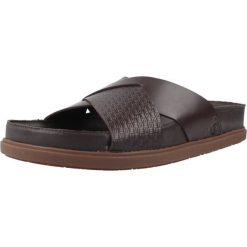 Sandały CLARKS 26180888C Brązowy. Brązowe sandały męskie Clarks, ze skóry, bez zapięcia. Za 411.99 zł.