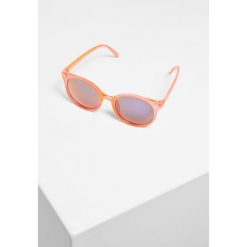 Okulary przeciwsłoneczne Urban Classics 108 uc. Brązowe okulary przeciwsłoneczne męskie Urban Classics, bez wzorów, eleganckie. Za 73.00 zł.