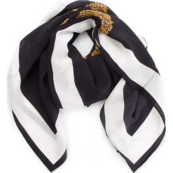 Chusta MOSCHINO - 03525 M1842 002. Czarne szaliki męskie MOSCHINO, z jedwabiu. Za 819.00 zł.