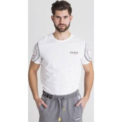T-SHIRT GUESS. Białe t-shirty męskie Guess, l, z aplikacjami, z bawełny, bez kołnierzyka, bez ramiączek. Za 118.30 zł.