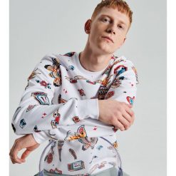 Bluza all over kolekcja Tattoo - Biały. Bluzy nierozpinane męskie marki Cropp. Za 99.99 zł.