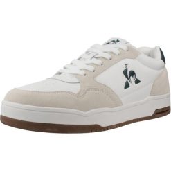 Buty LE COQ SPORTIF LCS MASTER Biały. Białe buty trekkingowe męskie le coq sportif, bez wzorów, ze skóry, bez zapięcia, trekkingowe. Za 316.99 zł.