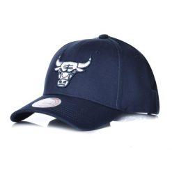 Czapka Chicago Bulls team logo. Niebieskie czapki męskie Mitchell & Ness, bez wzorów, sportowe. Za 198.50 zł.