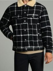 Kurtka katana w kratę - czarny. Czarne kurtki męskie Sinsay, l, bez wzorów, bez ramiączek, bez kaptura. Za 119.99 zł.