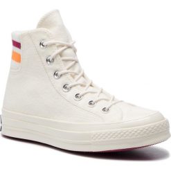 Trampki CONVERSE - Chuck 70 Hi 163364C Egret/Rhubarb/Oran. Brązowe trampki męskie Converse, bez wzorów, z gumy, sportowe, bez zapięcia. W wyprzedaży za 279.00 zł.