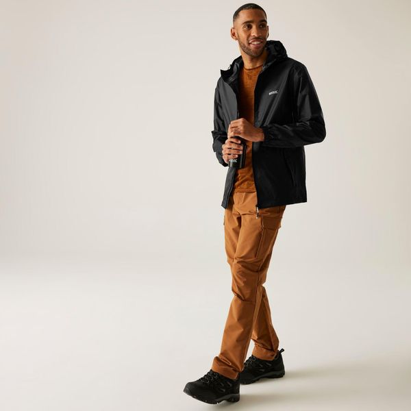 Kurtka przeciwdeszczowa męska Pack It III. Czarne kurtki męskie Regatta, m, bez wzorów, z softshellu, bez kaptura, trekkingowe. Za 149.00 zł.