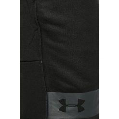 Under Armour - Szorty. Szorty sportowe męskie Under Armour. W wyprzedaży za 169.90 zł.