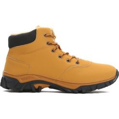 Camelowe Trapery Delegation. Buty zimowe męskie marki Born2be. Za 59.99 zł.