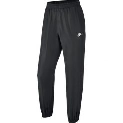 Nike Spodnie męskie M NSW Pant CF Woven Season szary r. S (804316 060). Długie spodnie sportowe męskie marki Nike. Za 142.20 zł.