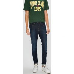 Calvin Klein Jeans - Jeansy Skinny West. Jeansy męskie marki Calvin Klein Jeans. W wyprzedaży za 299.90 zł.