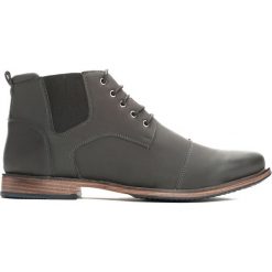 Szare Botki Retrofuture. Sztyblety męskie marki Born2be. Za 129.99 zł.