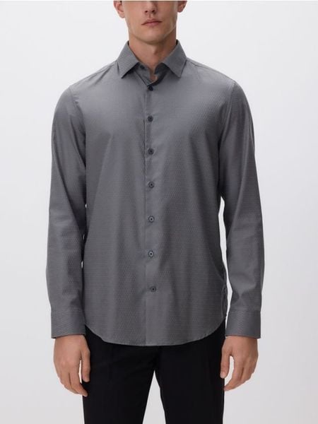 Koszula slim fit z drobnym wzorem - szary. Szare koszule męskie Reserved, l, bez wzorów, z bawełny, bez kołnierzyka, bez ramiączek. Za 139.99 zł.