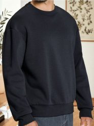Bluza basic comfort fit - niebieski. Niebieskie bluzy nierozpinane męskie Sinsay, l, bez wzorów, bez ramiączek, bez kaptura. Za 29.99 zł.