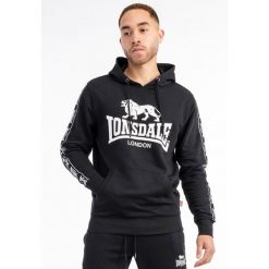 Bluza z kapturem o regularnym kroju Lonsdale Scousburgh. Białe bluzy nierozpinane męskie Lonsdale, m, bez wzorów, z kapturem. Za 253.40 zł.