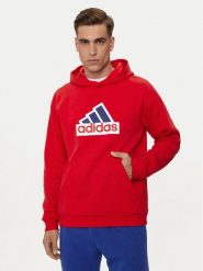Adidas Bluza Future Icons Badge of Sport IS8338 Czerwony Regular Fit. Czerwone bluzy nierozpinane męskie ADIDAS, m, bez wzorów, z bawełny, sportowe, bez ramiączek, bez kaptura. Za 199.99 zł.