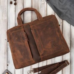 Torba męska skórzana na ramię na laptopa do pracy vintage Paolo Peruzzi E-26-BR. Brązowe torby na laptopa męskie bez wzorów, ze skóry. Za 329.00 zł.