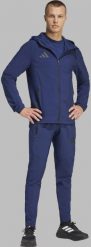 Adidas Spodnie męskie adidas Tiro 26 Travel Woven granatowe KE8364 S. Długie spodnie sportowe męskie ADIDAS, bez wzorów. Za 301.31 zł.