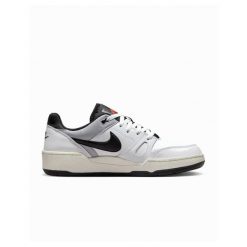 Sneakers Nike Full Force Lo 101 białe. Białe buty do biegania męskie Nike, bez wzorów, bez zapięcia, do biegania. Za 465.26 zł.