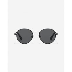 Okulary przeciwsłoneczne z polaryzacją Hawkers Moma. Czarne okulary przeciwsłoneczne męskie Hawkers, bez wzorów, eleganckie. W wyprzedaży za 203.60 zł.