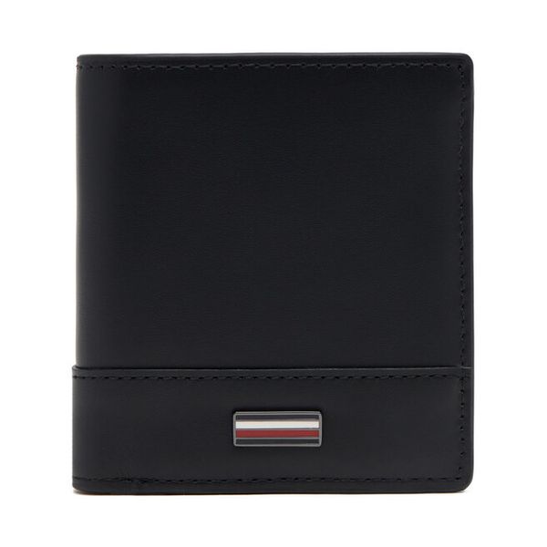 Portfel Tommy Hilfiger. Czarne portfele męskie Tommy Hilfiger, bez wzorów. Za 189.99 zł.