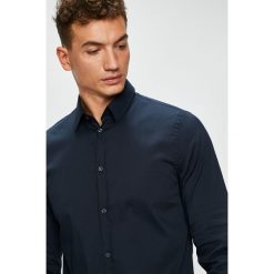 Trussardi Jeans - Koszula Colla. Czarne koszule męskie TRUSSARDI JEANS, z bawełny, z klasycznym kołnierzykiem, z długim rękawem. Za 319.90 zł.