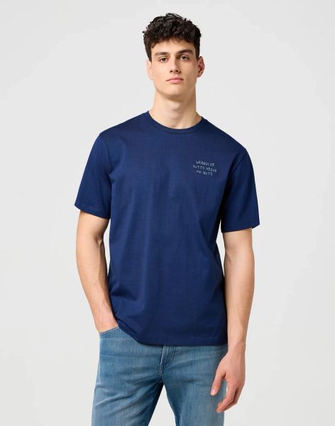 MESKA KOSZULKA WRANGLER EMBROIDERY TEE NAVY 112371488. Niebieskie t-shirty męskie Wrangler, xl, bez wzorów, bez kołnierzyka, bez ramiączek. Za 79.99 zł.