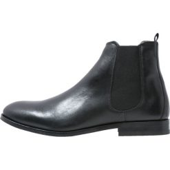 Royal RepubliQ CAST Botki black. Buty zimowe męskie marki Royal RepubliQ. Za 799.00 zł.