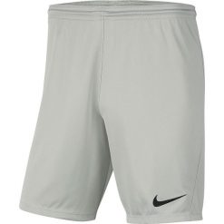 Spodenki piłkarskie męskie Nike Dry Park III treningowe szybkoschnące Dri Fit. Szare szorty sportowe męskie Nike, bez wzorów, sportowe. Za 86.36 zł.