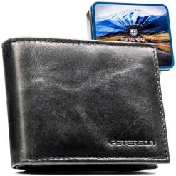 Czarny portfel męski ze skóry naturalnej bez zapięcia zewnętrznego - Peterson. Czarne portfele męskie Peterson, bez wzorów, ze skóry. Za 59.99 zł.
